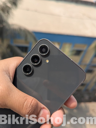 Samsung s23 fe 8/128